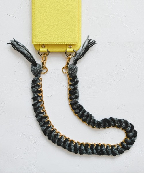 Editors Draw(エディターズドロー)の「チェーン編み ハンドスマホストラップ ゴールド(スマホグッズ・レディース・ブラウン系その他/サックスブルー/ホワイト×ブラック/ピンク/ブラック×グレー・ONE SIZE)」の19枚目の写真