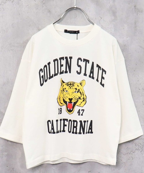 THE CASUAL（カジュアル）の「選べる18カラービッグシルエット9分袖プリントTシャツ（Tシャツ/カットソー・キッズ・ブラック/ダークグリーン系/ベージュ系/グレー系1/グレー系/ブラック系2/ブラック系1/ブラック系/ホワイト系2/ホワイト系1/ホワイト系/チャコール/杢グレー/ブルー/オフホワイト/ブラウン/ベージュ/ダークグリーン/ホワイト系3・110cm/120cm/130cm/140cm/150cm/160cm）」の3枚目の写真