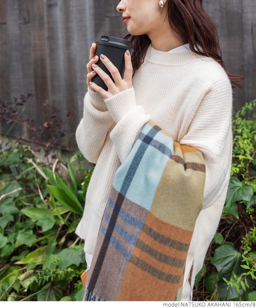 coca(coca)(コカ)の「ビックチェックマフラー(マフラー・レディース・A/B/C/D・ONE SIZE)」の5枚目の写真