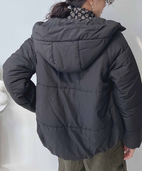 AS KNOW AS plus（アズノゥアズプラス）の「♪あったか中綿フェイクダウンジャケット　【2023AWアイテム】（ダウンジャケット/コート・レディース・ベージュ系その他/ピンク/アイボリー/ブラック/グレイッシュベージュ・FREE）」の19枚目の写真