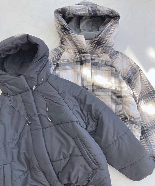 AS KNOW AS plus（アズノゥアズプラス）の「♪あったか中綿フェイクダウンジャケット　【2023AWアイテム】（ダウンジャケット/コート・レディース・ベージュ系その他/ピンク/アイボリー/ブラック/グレイッシュベージュ・FREE）」の17枚目の写真