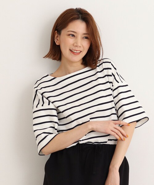 SHOO・LA・RUE(シューラルー)の「◆USAコットン 天竺トップス(Tシャツ/カットソー・レディース・ブラック/チャコールグレー/ブラック系2/ブルー系2/ピンク系7/ホワイト・02/03/04)」の3枚目の写真