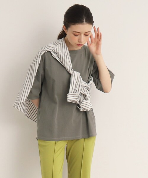 SHOO・LA・RUE(シューラルー)の「◆USAコットン 天竺トップス(Tシャツ/カットソー・レディース・ブラック/チャコールグレー/ブラック系2/ブルー系2/ピンク系7/ホワイト・02/03/04)」の4枚目の写真