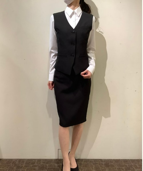 TOKYO SHIRTS（トウキョウシャツ）の「オフィス向け ベーシックベスト（ベスト・レディース・ブラック・M/L）」の10枚目の写真