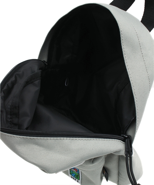 green label relaxing（グリーンレーベルリラクシング）の「green label relaxing別注MEI Daypack Sサイズ/ワッペン◆（バックパック/リュック・キッズ・グレー/ピンク/ターコイズブルー・フリー）」の16枚目の写真