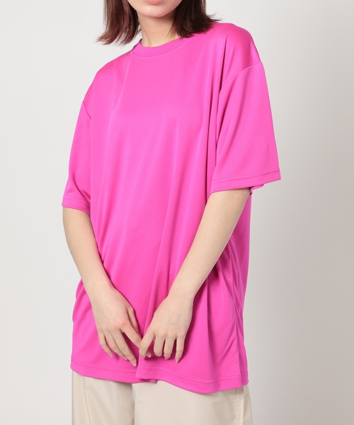 United Athle(ユナイテッドアスレ)の「【United Athle】4.7オンス ドライシルキータッチ Tシャツ(ローブリード) ジム ヨガ ピラティス 5088(Tシャツ/カットソー・メンズ・コバルトブルー/イエロー/ネイビー/レッド/ピンク/ホワイト/ブラック・S/M/L/XL)」の6枚目の写真