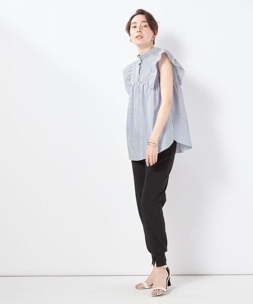 NOLLEY’S（ノーリーズ）の「◇【WEB限定】前後2WAY袖フリルパール釦ブラウス（シャツ/ブラウス・レディース・ブルー系その他7/インディゴブルー/ブラック/オフホワイト/ブルー系その他/ネイビー・FREE）」の10枚目の写真