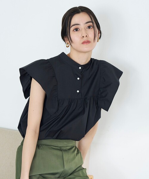 今季！新品！タグ付き！袖フリルパール釦ブラウス ノーリーズ NOLLEY'S(ノーリーズ)の袖フリルパール釦ブラウス通販 Marisol