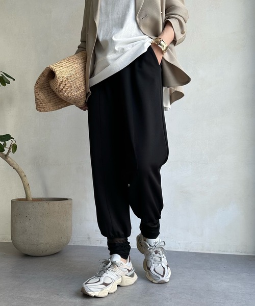 DouDou（ドゥドゥ）の「【WEB限定】裾チュール切替パンツ（スラックス・レディース・ブラック/アイボリー・FREE）」の19枚目の写真