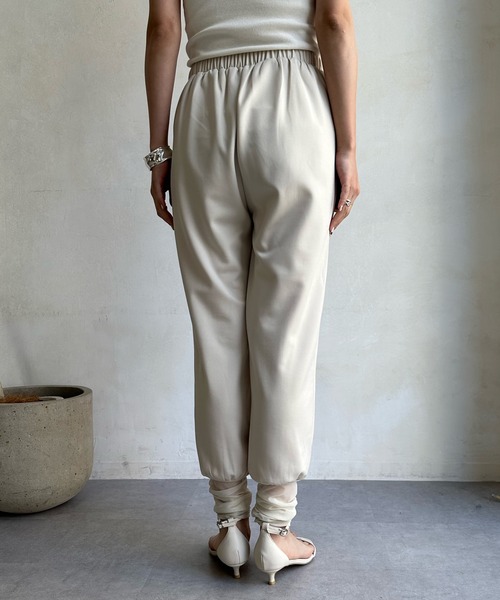 DouDou（ドゥドゥ）の「【WEB限定】裾チュール切替パンツ（スラックス・レディース・ブラック/アイボリー・FREE）」の5枚目の写真