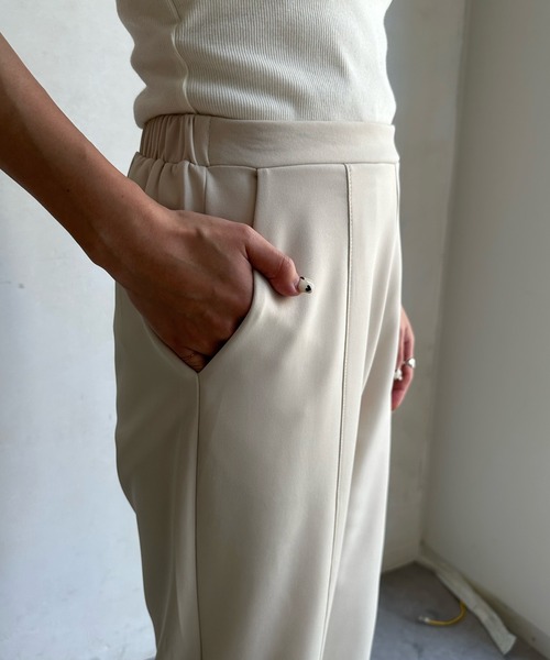 DouDou（ドゥドゥ）の「【WEB限定】裾チュール切替パンツ（スラックス・レディース・ブラック/アイボリー・FREE）」の11枚目の写真