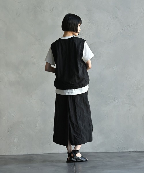 funda mine(ファンダマイン)の「funda mine 【セットアップ対応可】ナイロンドライワッシャースカート(スカート・レディース・ブラック・FREE)」の5枚目の写真