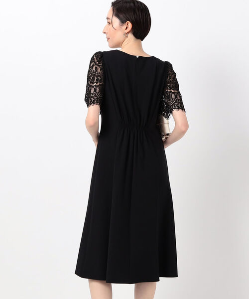 NOLLEY’S（ノーリーズ）の「◇【WEB限定】ストレッチポンチ袖レースワンピース（ワンピース・レディース・ネイビー/ブラック・38/36）」の6枚目の写真