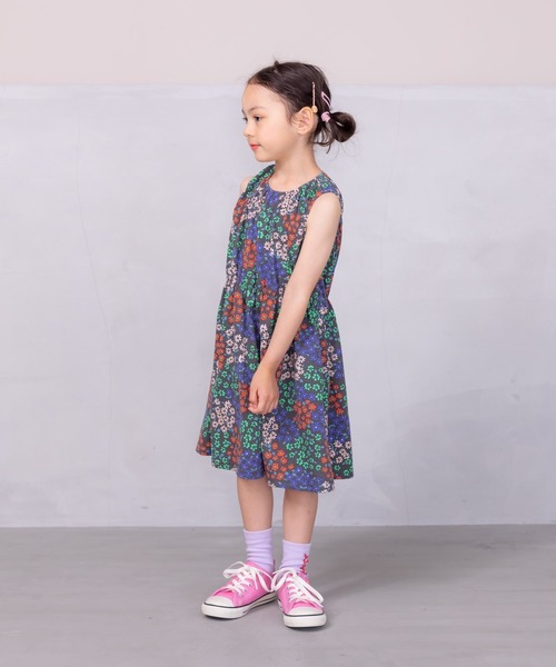 Life Support Products（ライフサポートプロダクツ）の「タンクトップ総柄ワンピース（80～150cm)（ワンピース・キッズ・チャコール/レッド/オフホワイト・90/95/100/110/120/130/140/150/80）」の4枚目の写真