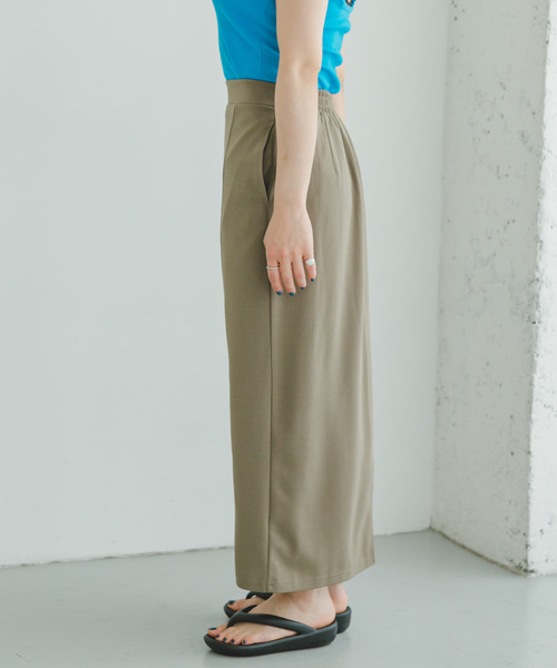 ITEMS URBANRESEARCH(アイテムズ アーバンリサーチ)の「カットジョーゼットタイトスカート(スカート・レディース・オレンジ/ブラック/モカ・SMALL/MEDIUM)」の17枚目の写真