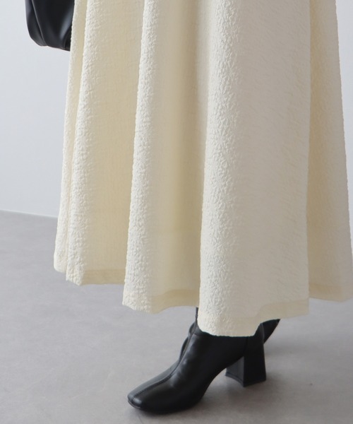 BLUEEAST（ブルーイースト）の「フクレジャガードボリュームフレアスカート（スカート・レディース・ブラック/アイボリー/グリーン・MEDIUM）」の19枚目の写真