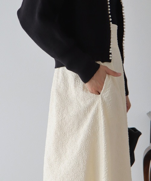 BLUEEAST（ブルーイースト）の「フクレジャガードボリュームフレアスカート（スカート・レディース・ブラック/アイボリー/グリーン・MEDIUM）」の18枚目の写真