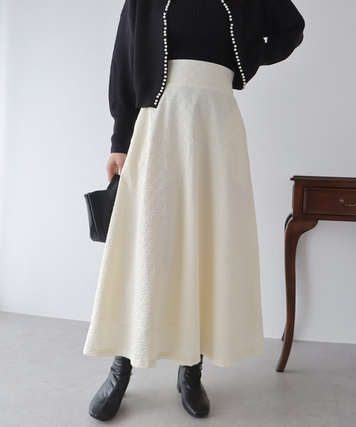 BLUEEAST（ブルーイースト）の「フクレジャガードボリュームフレアスカート（スカート・レディース・ブラック/アイボリー/グリーン・MEDIUM）」の16枚目の写真