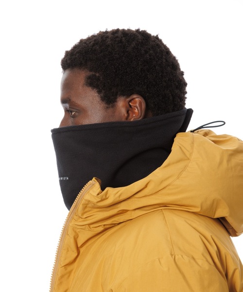 Sandinista（サンディニスタ）の「POLARTEC(R) 200 Fleece Neck Warmer / ポーラテック200フリースネックウォーマー（ネックウォーマー/スヌード・メンズ・ブラック・FREE）」の5枚目の写真