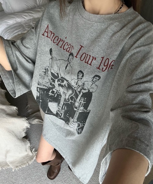 オーバーサイズロゴTシャツ