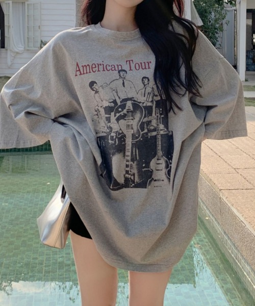 Achic（アシック）の「オーバーサイズロゴTシャツ（Tシャツ/カットソー・レディース・グレー/ワイン/ホワイト/ダークグレー/ブラック・M）」の6枚目の写真