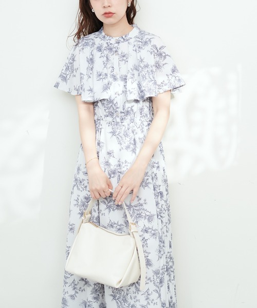 natural couture(ナチュラルクチュール)の「サイドプリーツケープ風ワンピース(ワンピース・レディース・グリーン/ネイビー/グレイッシュベージュ/ミント/ピンクベージュ/その他1・FREE)」の11枚目の写真