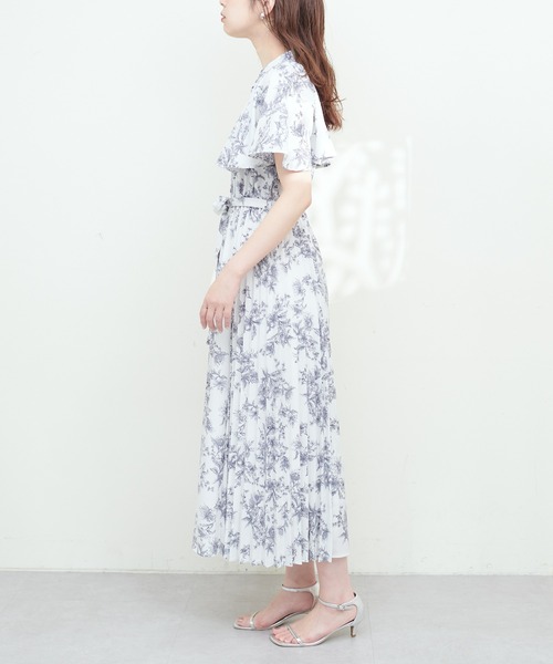 natural couture(ナチュラルクチュール)の「サイドプリーツケープ風ワンピース(ワンピース・レディース・グリーン/ネイビー/グレイッシュベージュ/ミント/ピンクベージュ/その他1・FREE)」の14枚目の写真