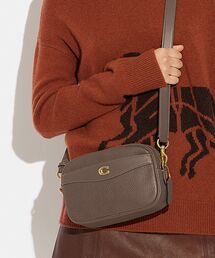 COACH（コーチ）の「カメラ バッグ（ショルダーバッグ）」 - WEAR