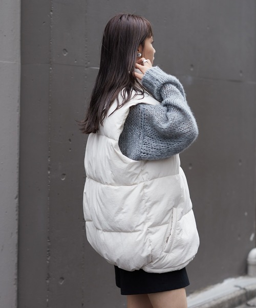 COLONY 2139（コロニートゥーワンスリーナイン）の「ナイロン