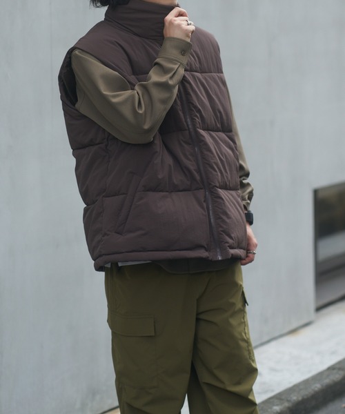 COLONY 2139（コロニートゥーワンスリーナイン）の「ナイロン