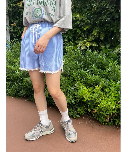 WC(ダブル シー)の「フリルレースストライプショーツ(その他パンツ・レディース・ブラック/ブルー・FREE)」の20枚目の写真