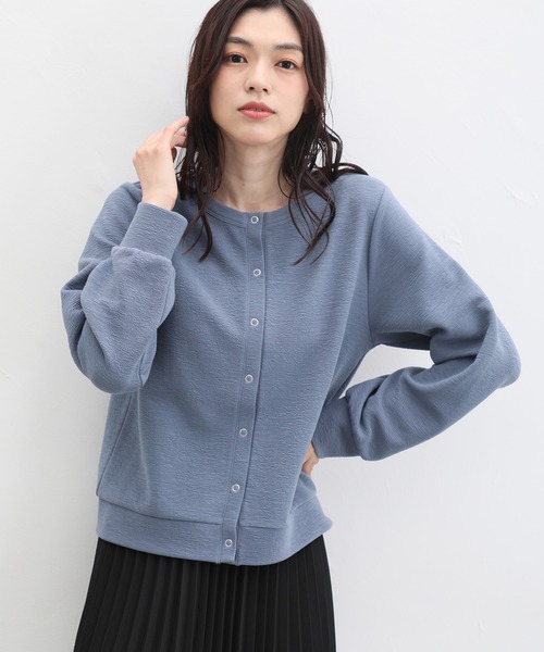 Honeys（ハニーズ）の「ドット釦クルーネックカーディガン（カーディガン/ボレロ・レディース・アイボリー/ブルー系その他/オレンジ/ブラック/ブラウン・L/LL/M/3L）」の11枚目の写真