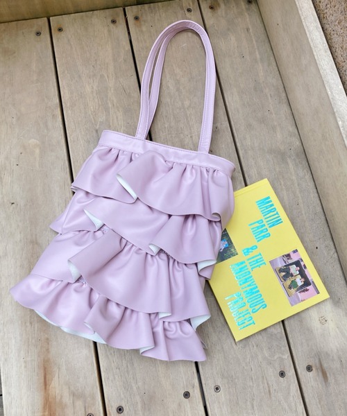 wears(ウェアーズ)の「PU素材 ティアードフリルトートバッグ(トートバッグ・レディース・パープル/ブラック/シルバー/アイボリー・FREE)」の4枚目の写真