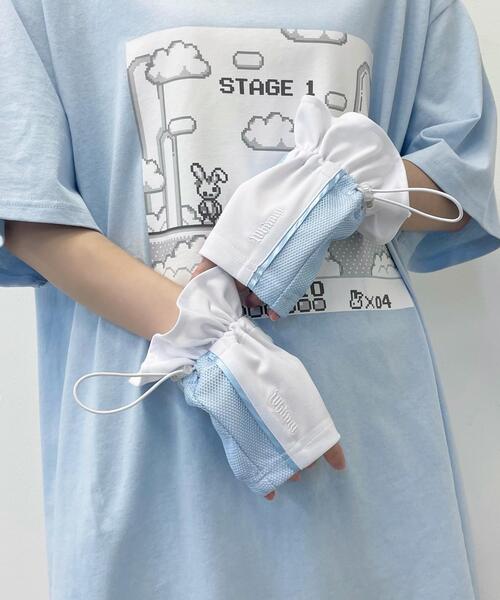 Whinny（ホワイニー）の「Whinny/パンチンググローブ（アームカバー・レディース・ホワイト/サックスブルー/ブラック・FREE）」の2枚目の写真