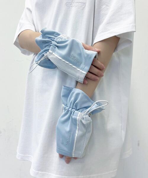 Whinny（ホワイニー）の「Whinny/パンチンググローブ（アームカバー・レディース・ホワイト/サックスブルー/ブラック・FREE）」の3枚目の写真