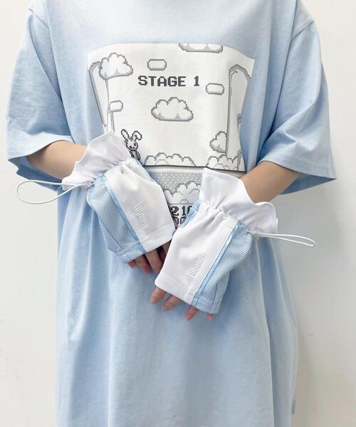 Whinny（ホワイニー）の「Whinny/パンチンググローブ（アームカバー・レディース・ホワイト/サックスブルー/ブラック・FREE）」の4枚目の写真