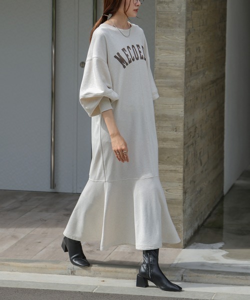 Bab（バブ）の「【低身長向けサイズあり】袖ボリューム前後2WAYマーメイドスウェットワンピース（ワンピース・レディース・チャコールグレー/杢グレー/サックスブルー/ブラック/モカ・S/M）」の16枚目の写真