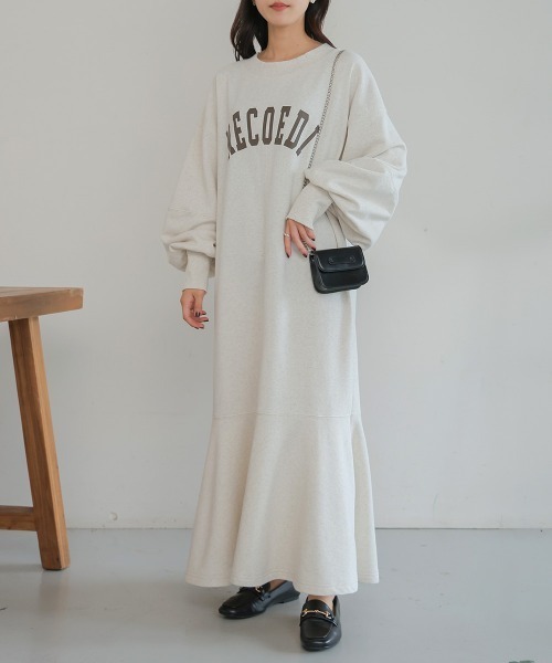 Bab（バブ）の「【低身長向けサイズあり】袖ボリューム前後2WAYマーメイドスウェットワンピース（ワンピース・レディース・チャコールグレー/杢グレー/サックスブルー/ブラック/モカ・S/M）」の18枚目の写真