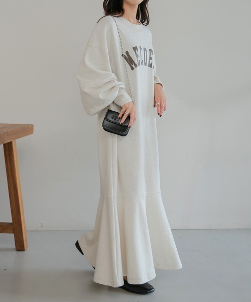 Bab（バブ）の「【低身長向けサイズあり】袖ボリューム前後2WAYマーメイドスウェットワンピース（ワンピース・レディース・チャコールグレー/杢グレー/サックスブルー/ブラック/モカ・S/M）」の19枚目の写真