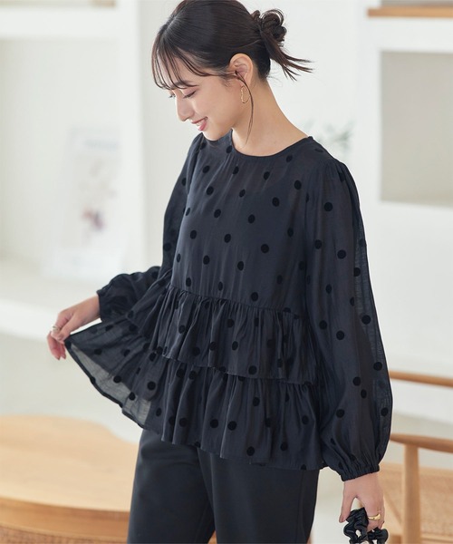 Petitle（プチレ）の「[ 低身長向けサイズ ] フロッキードットティアードブラウス（シャツ/ブラウス・レディース・オフホワイト/ネイビー/ブラック・PM）」の8枚目の写真