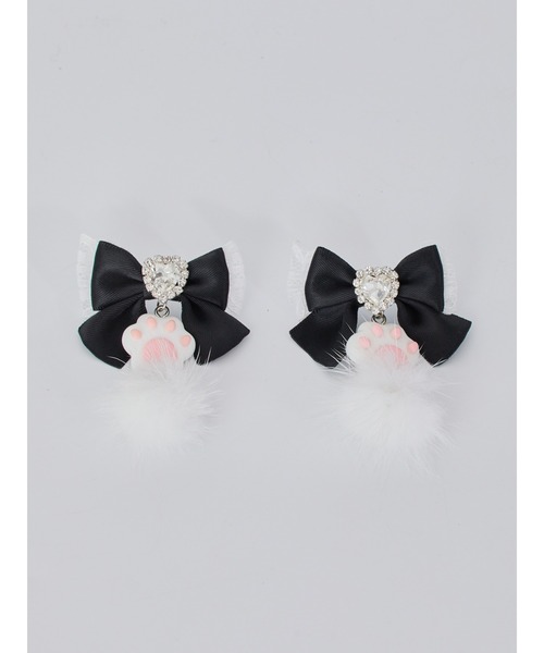 Ank Rouge（アンクルージュ）の「肉球リボンピアス（ピアス（両耳用）・レディース・ブラック/ホワイト/ピンク/ブルー・FREE）」の2枚目の写真