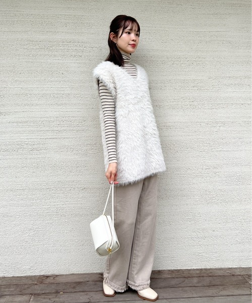 Olu.（オルドット）の「ルーズシャギーニットベスト（ニット/セーター・レディース・チャコールグレー/アイボリー/ベージュ系その他・FREE）」の13枚目の写真