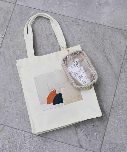 MAJESTIC LEGON（マジェスティックレゴン）の「推し活ポーチ付きトート（トートバッグ・レディース・ベージュ/イエロー/レッド/ブラック/ブルー・FREE）」の11枚目の写真