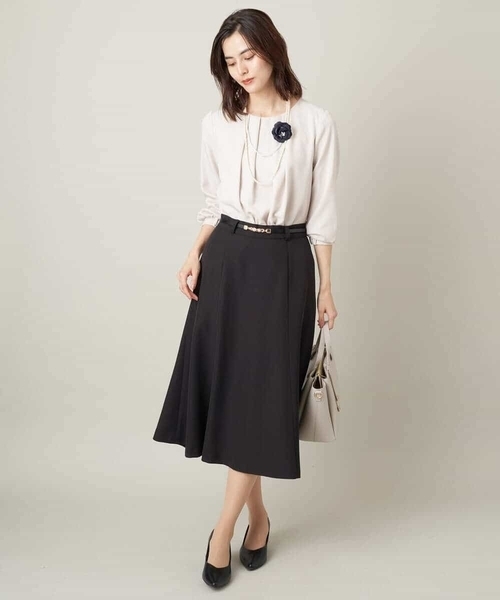 a.v.v（アーヴェヴェ）の「【洗える/イージーケア】ダブルクロスマーメイドスカート（スーツスカート・レディース・ネイビー/ブラック/ライトグレー・36/38/40/42/34）」の9枚目の写真