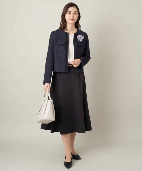 a.v.v（アーヴェヴェ）の「【洗える/イージーケア】ダブルクロスマーメイドスカート（スーツスカート・レディース・ネイビー/ブラック/ライトグレー・36/38/40/42/34）」の10枚目の写真