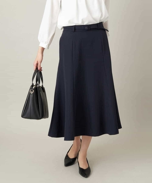 a.v.v（アーヴェヴェ）の「【洗える/イージーケア】ダブルクロスマーメイドスカート（スーツスカート・レディース・ネイビー/ブラック/ライトグレー・36/38/40/42/34）」の18枚目の写真