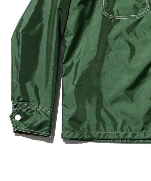 BEAMS PLUS(ビームスプラス)の「BEAMS PLUS / ブライト ナイロン スポーツ シャツ ジャケット(ブルゾン・メンズ・シルバー/グリーン・L/M/S/XL)」の13枚目の写真