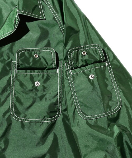 BEAMS PLUS(ビームスプラス)の「BEAMS PLUS / ブライト ナイロン スポーツ シャツ ジャケット(ブルゾン・メンズ・シルバー/グリーン・L/M/S/XL)」の14枚目の写真