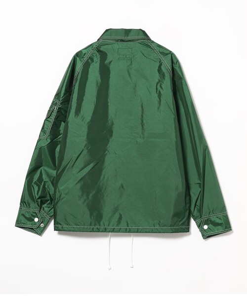 BEAMS PLUS(ビームスプラス)の「BEAMS PLUS / ブライト ナイロン スポーツ シャツ ジャケット(ブルゾン・メンズ・シルバー/グリーン・L/M/S/XL)」の22枚目の写真