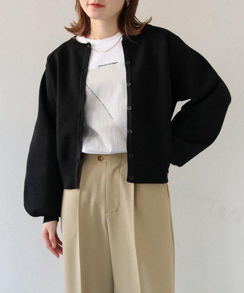 HER CLOSET（ハークローゼット）の「【HER CLOSET】WEB限定ニュアンスパネルプリントロゴロンT WEB LIMITED NUANCE PANEL PRINT LOGO LONG TEE（Tシャツ/カットソー・レディース・ブラウン/グレイッシュベージュ/サックスブルー/チャコールグレー・M/S/L）」の10枚目の写真